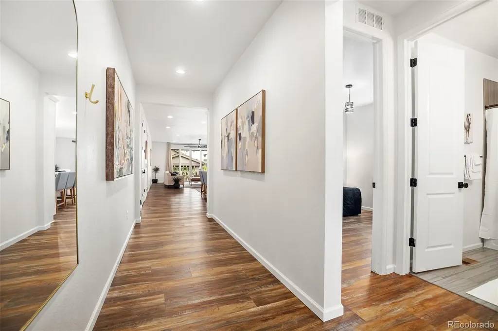 24777 E Alamo Place Aurora CO 80016