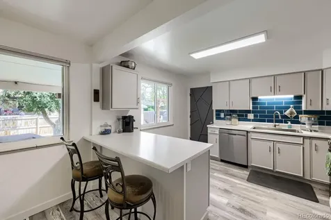 1602 S Everett Street Lakewood CO 80232