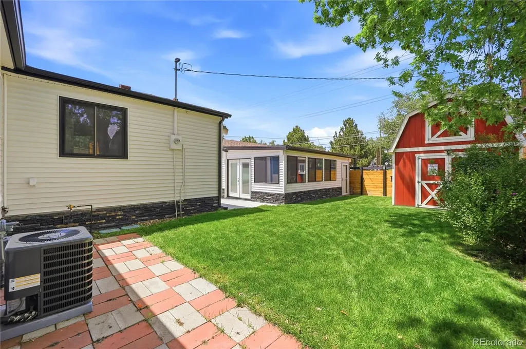 3202 E La Salle Street Colorado Springs CO 80909