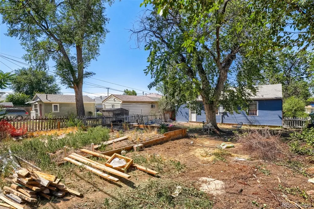 2840 W Irvington Place Denver CO 80219
