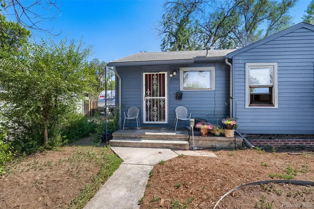 2840 W Irvington Place Denver CO 80219