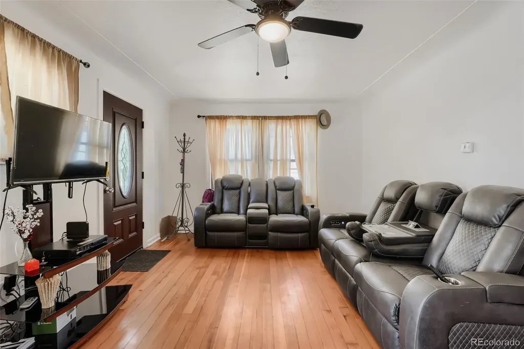 2840 W Irvington Place Denver CO 80219