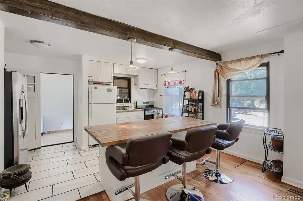 2840 W Irvington Place Denver CO 80219