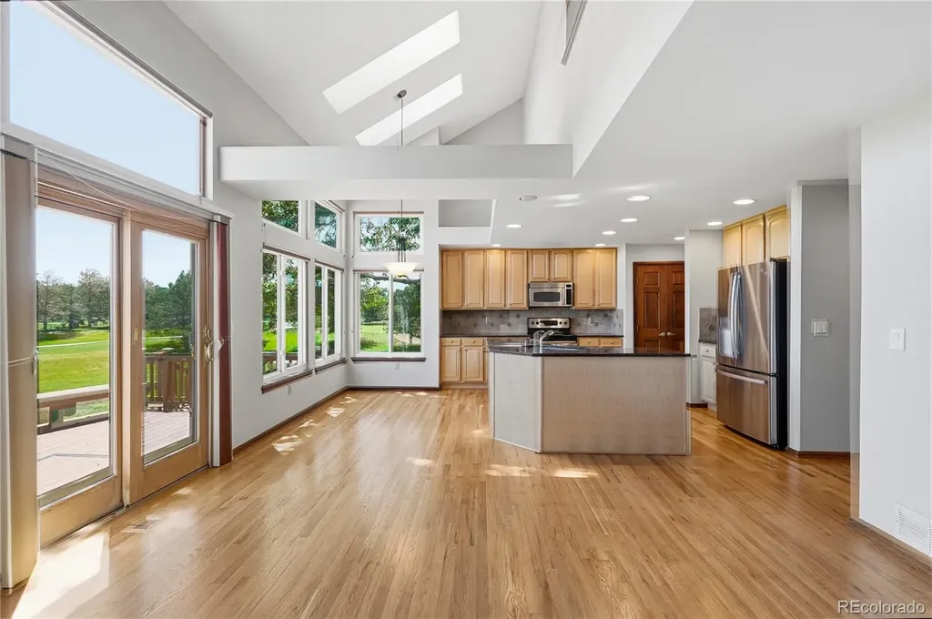 31 Sutherland Court Littleton CO 80130