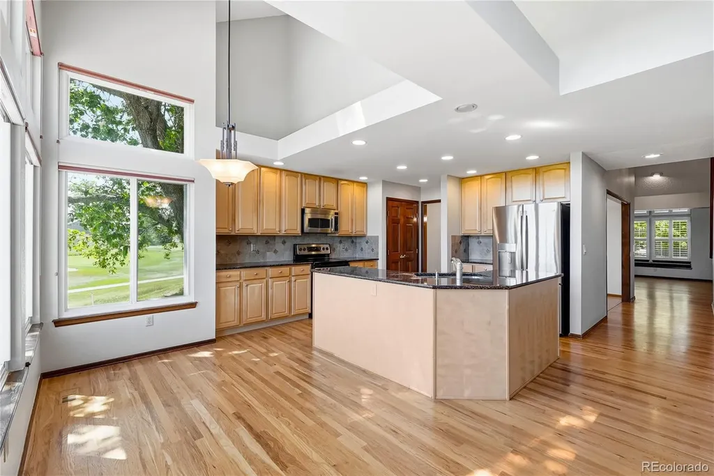 31 Sutherland Court Littleton CO 80130