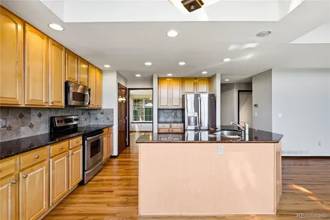 31 Sutherland Court Littleton CO 80130