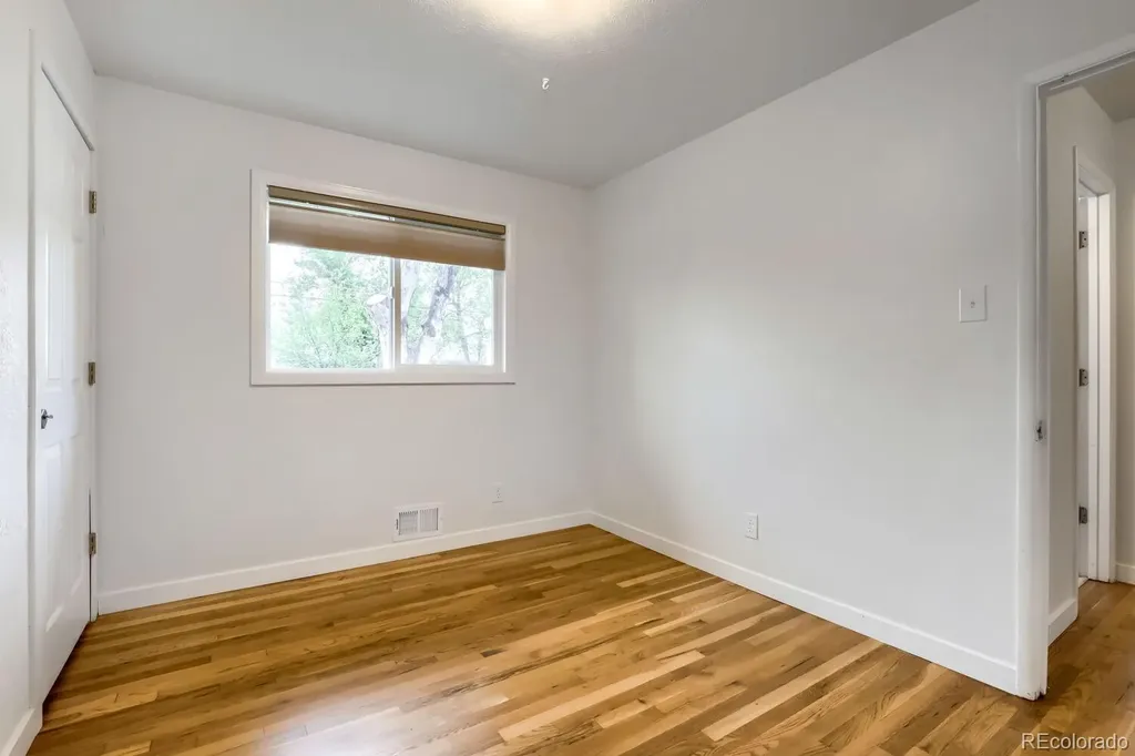 2089 S Raleigh Street Denver CO 80219