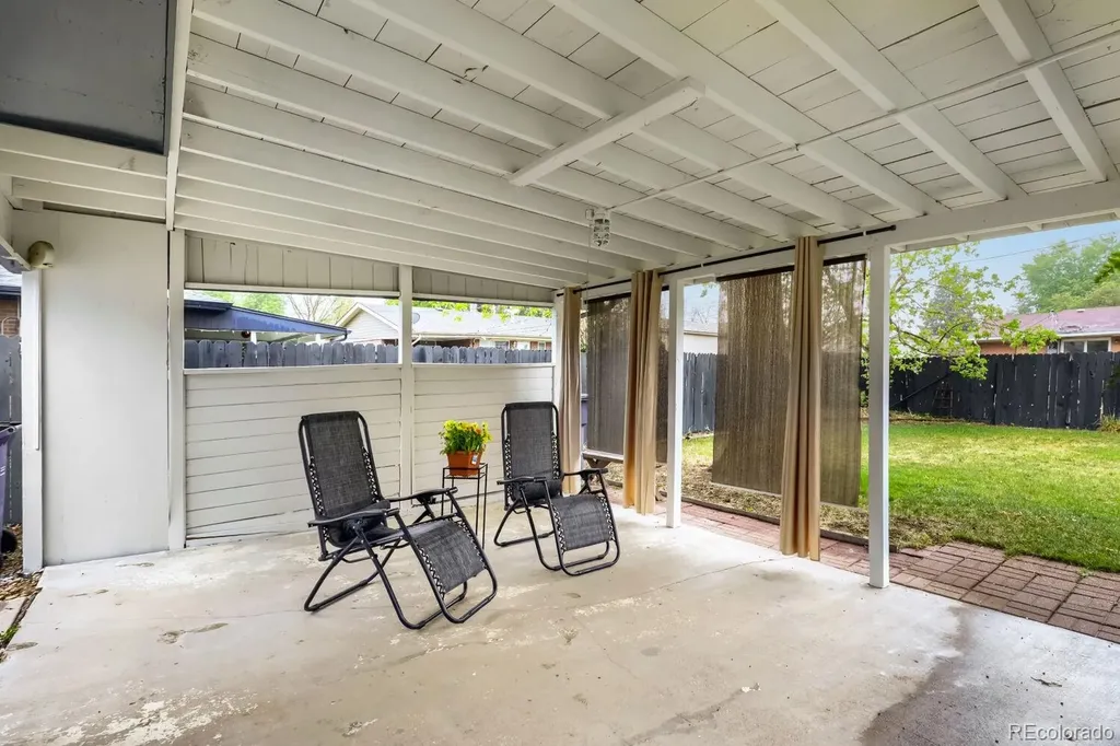 2089 S Raleigh Street Denver CO 80219