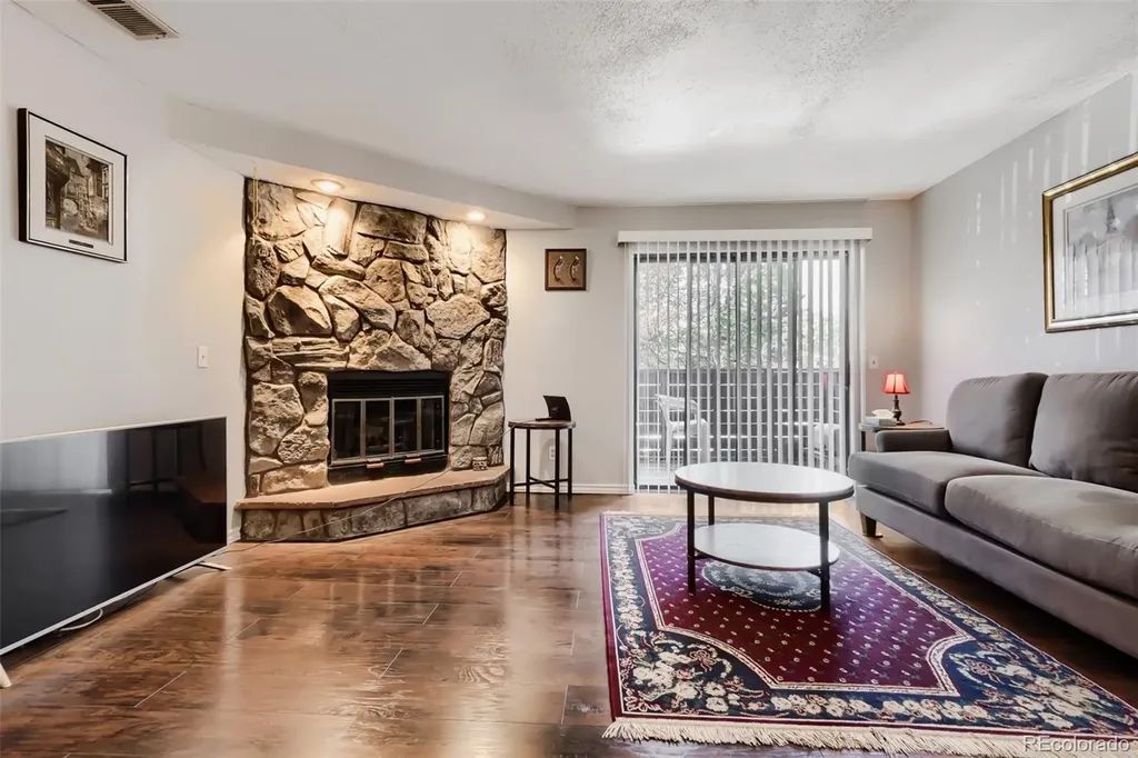 15350 E Arizona Avenue Aurora CO 80017