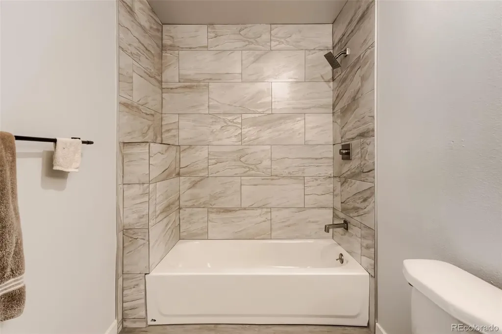 15350 E Arizona Avenue Aurora CO 80017