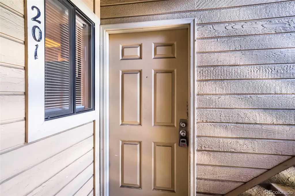15350 E Arizona Avenue Aurora CO 80017