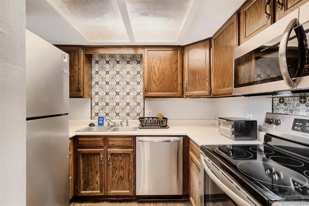 15350 E Arizona Avenue Aurora CO 80017
