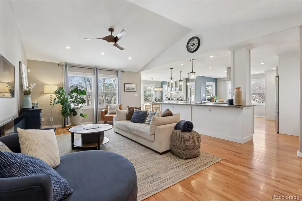6957 Peppertree Drive Niwot CO 80503