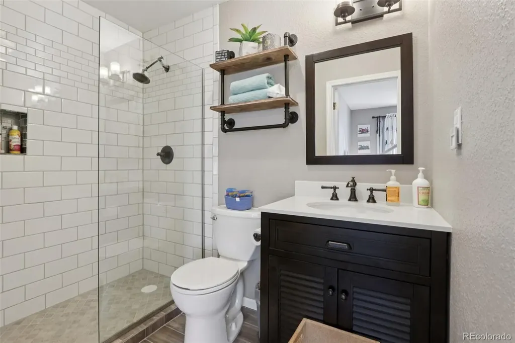 6957 Peppertree Drive Niwot CO 80503