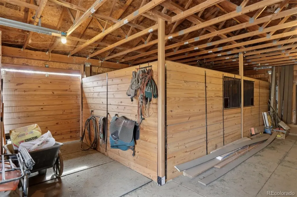 6957 Peppertree Drive Niwot CO 80503