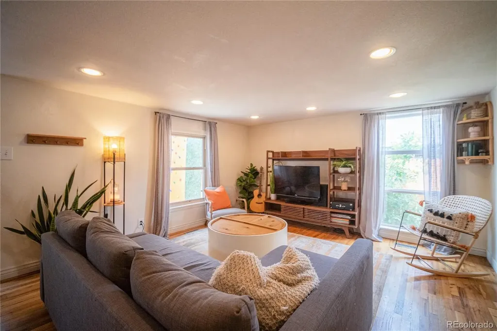 16420 W 10th Avenue Golden CO 80401