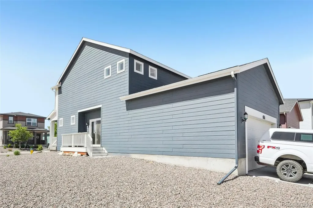 765 Aspen Avenue Bennett CO 80102
