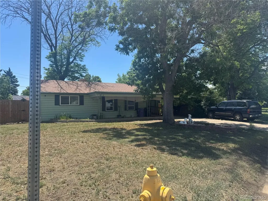 2500 S Hooker Street Denver CO 80219