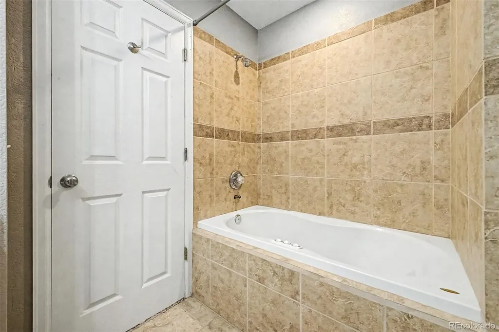 2147 E 103rd Avenue Denver CO 80229