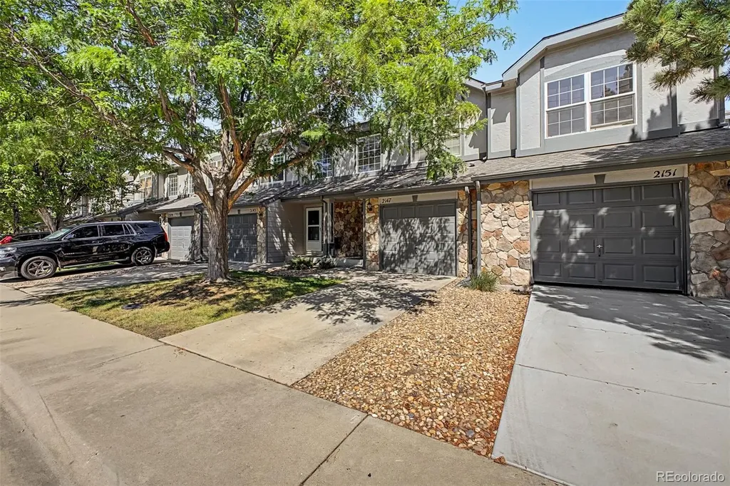 2147 E 103rd Avenue Denver CO 80229