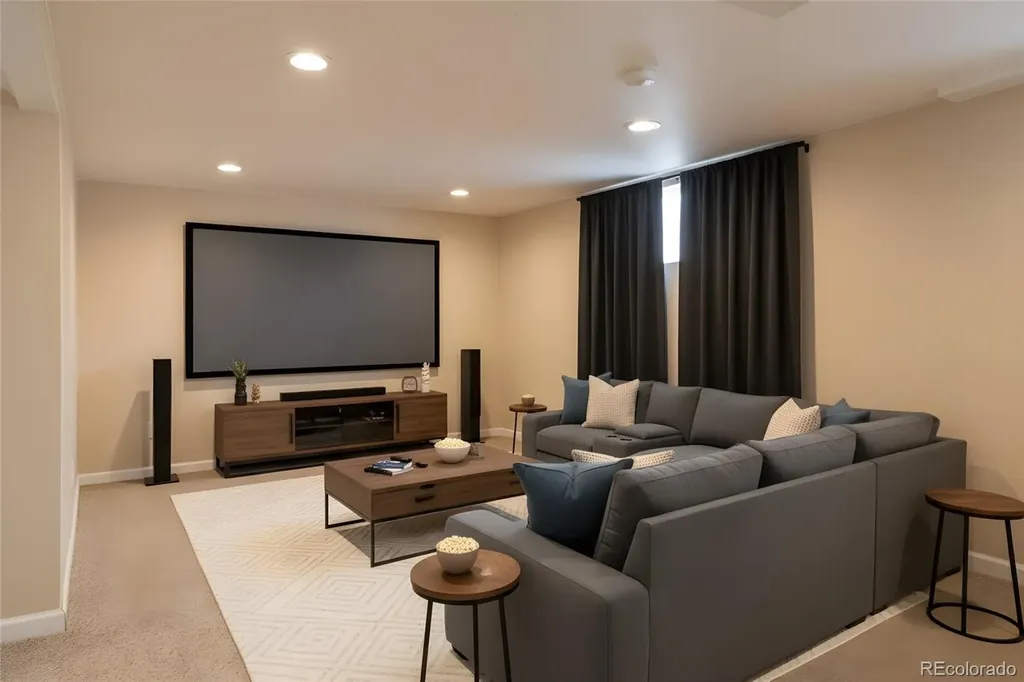 4835 Moorhead Avenue Boulder CO 80305