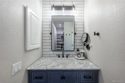 8617 W Fremont Place Littleton CO 80128