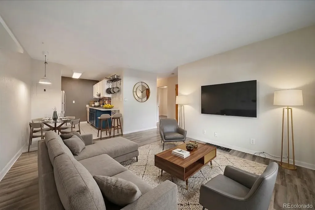2424 W 35th Avenue Denver CO 80211