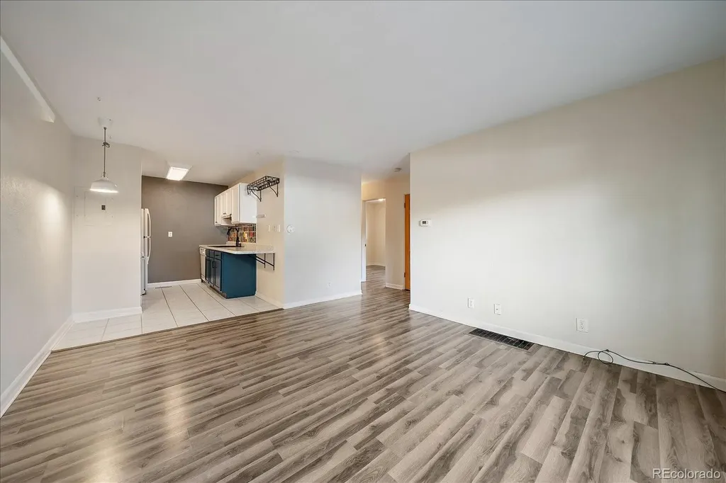 2424 W 35th Avenue Denver CO 80211