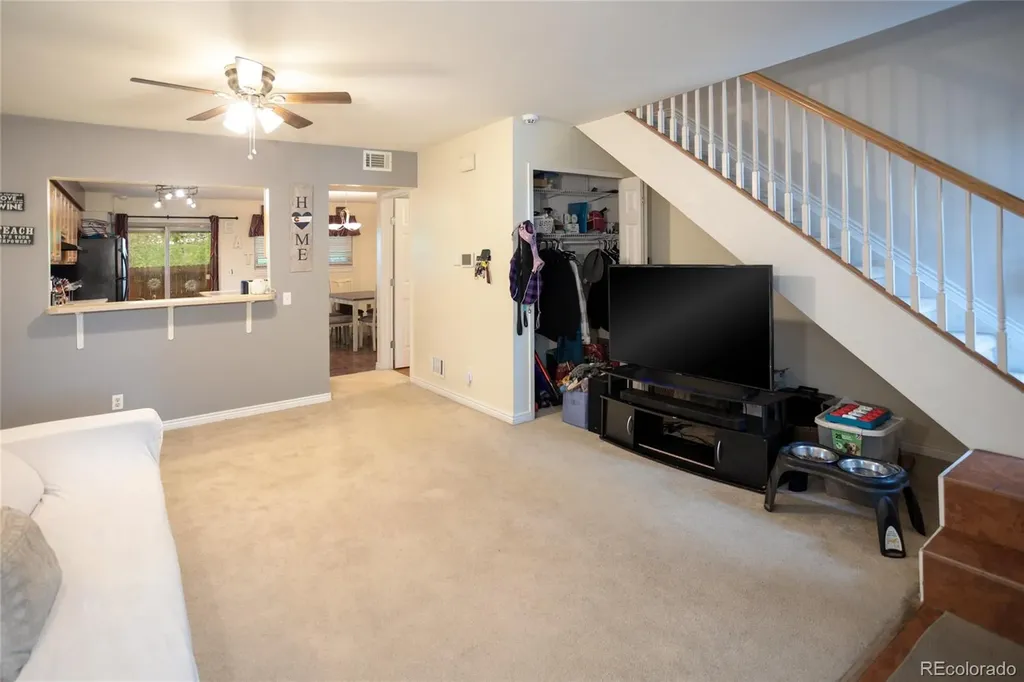 1312 S Carson Way Aurora CO 80012