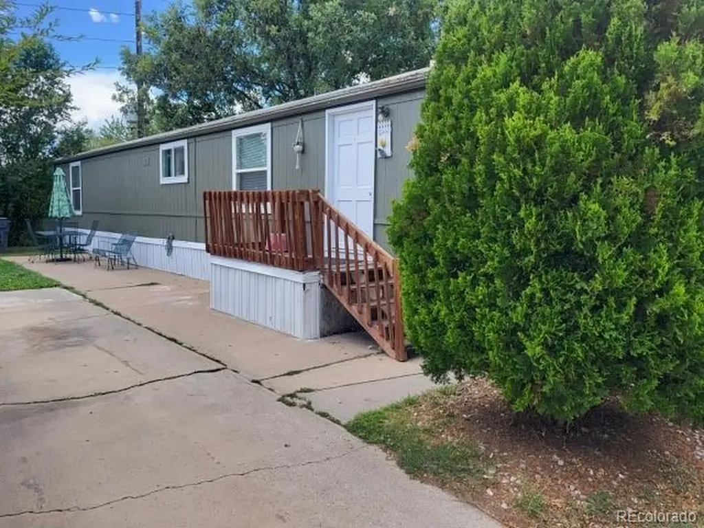 1600 Sable Boulevard Aurora CO 80011