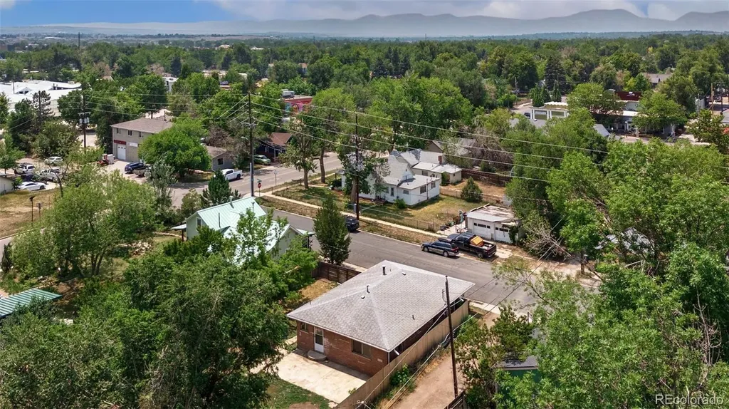 406 S Harrison Avenue Lafayette CO 80026