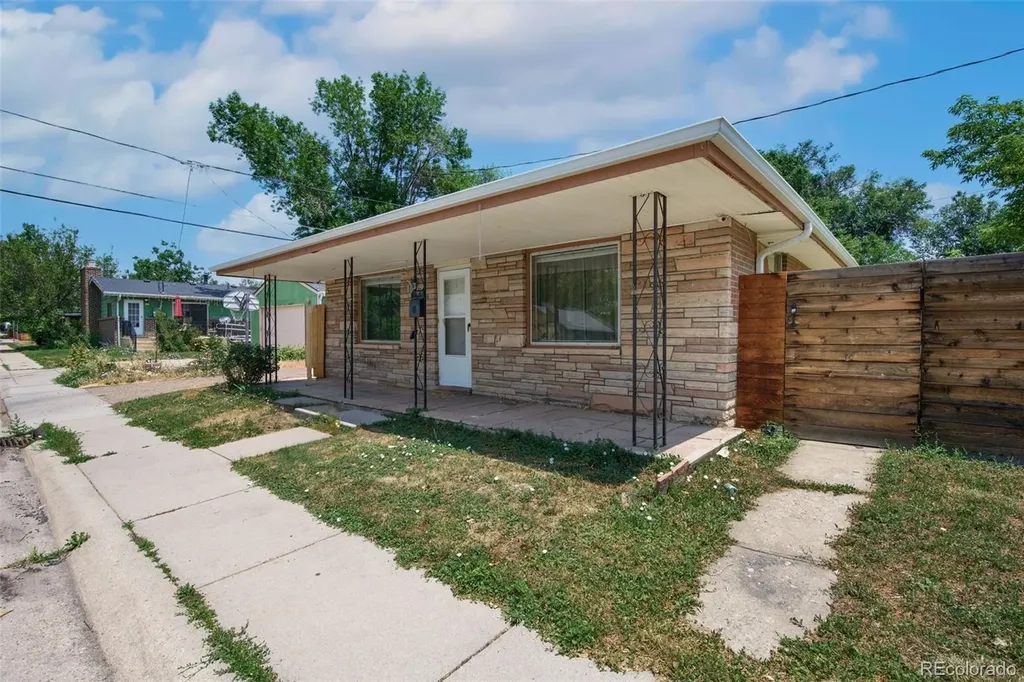 406 S Harrison Avenue Lafayette CO 80026