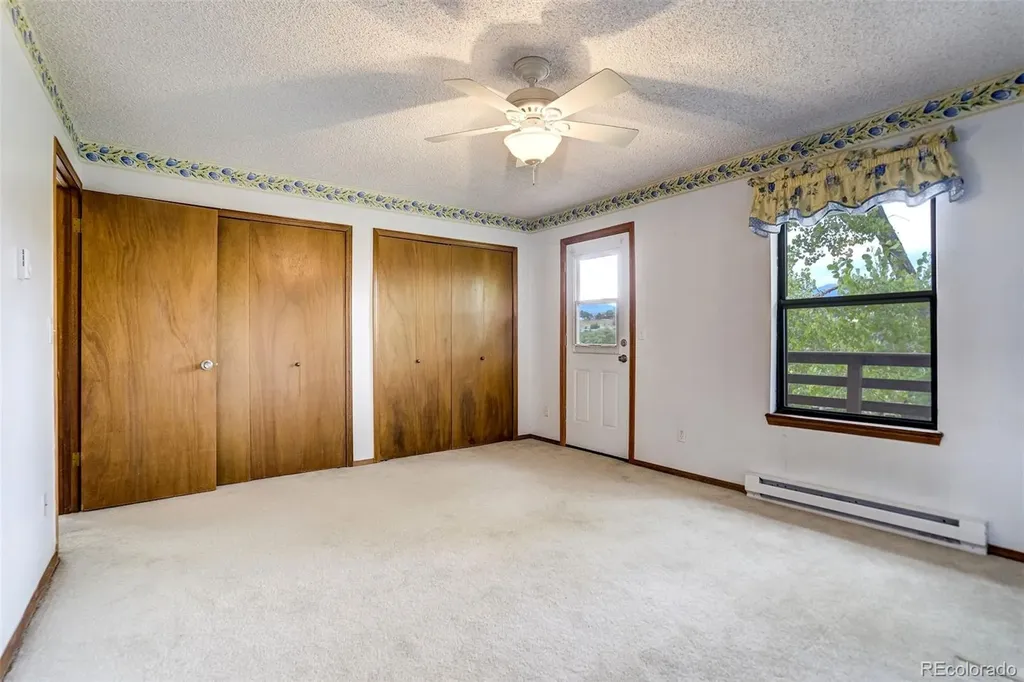 2385 Stepping Stones Way Colorado Springs CO 80904