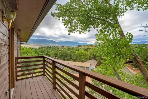2385 Stepping Stones Way Colorado Springs CO 80904