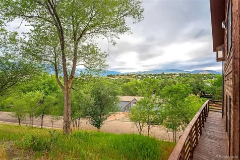 2385 Stepping Stones Way Colorado Springs CO 80904