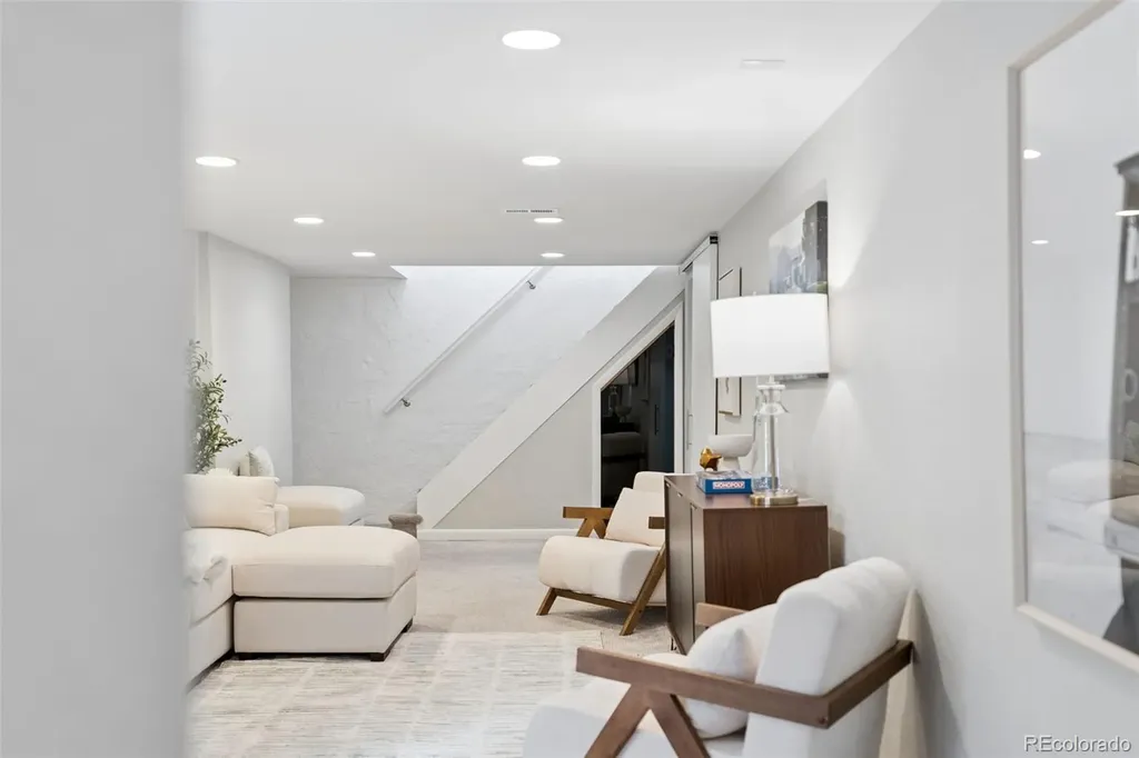 3045 N Columbine Street Denver CO 80205