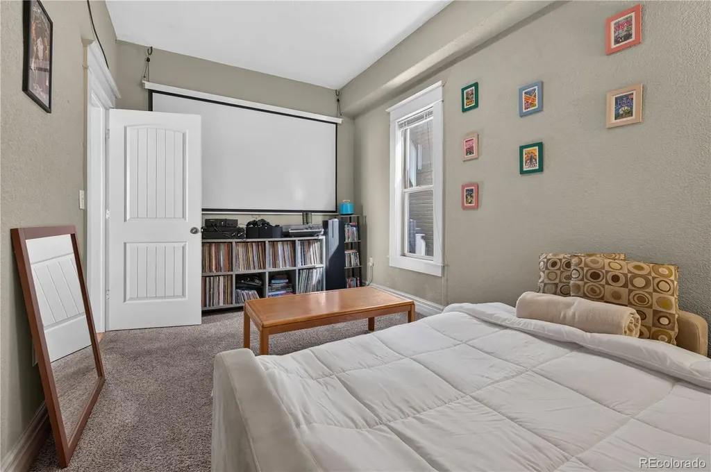 3038 California Street Denver CO 80205