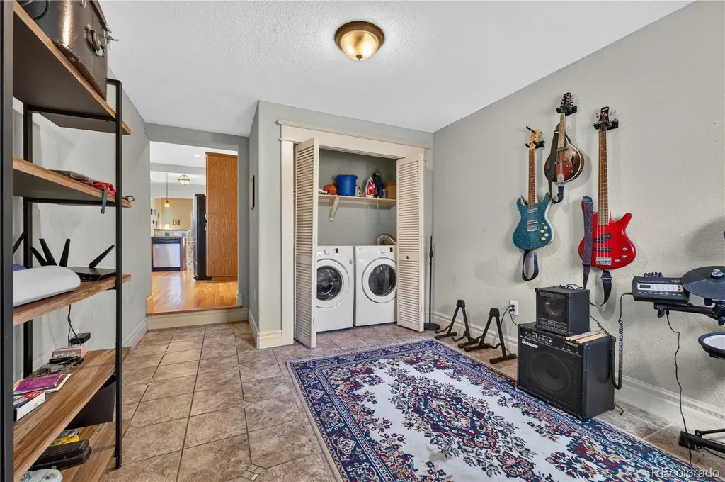 3038 California Street Denver CO 80205