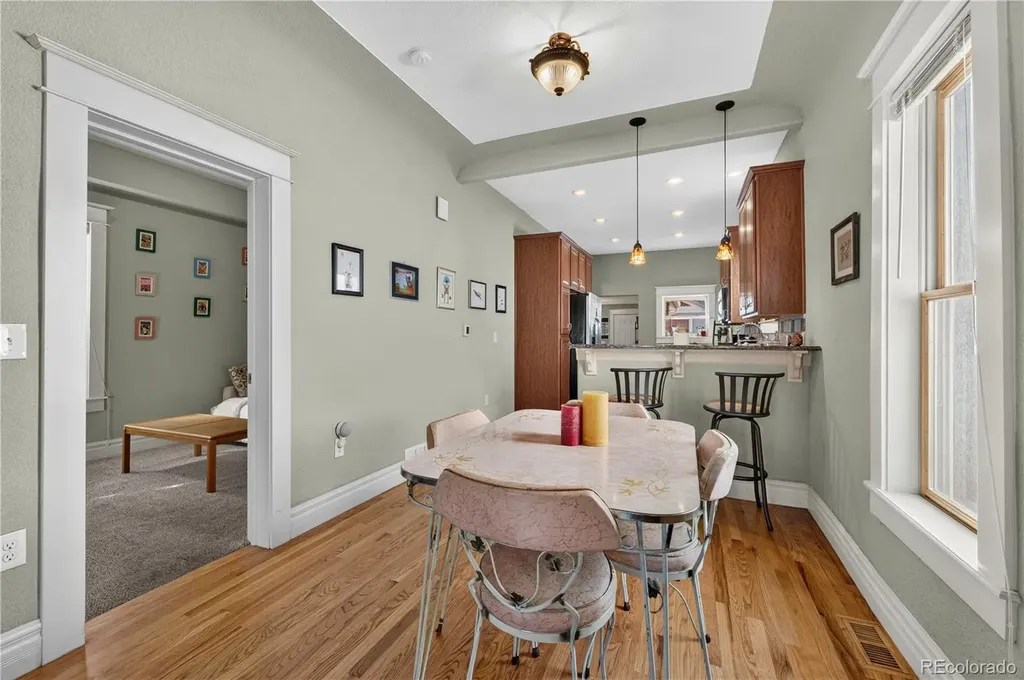 3038 California Street Denver CO 80205