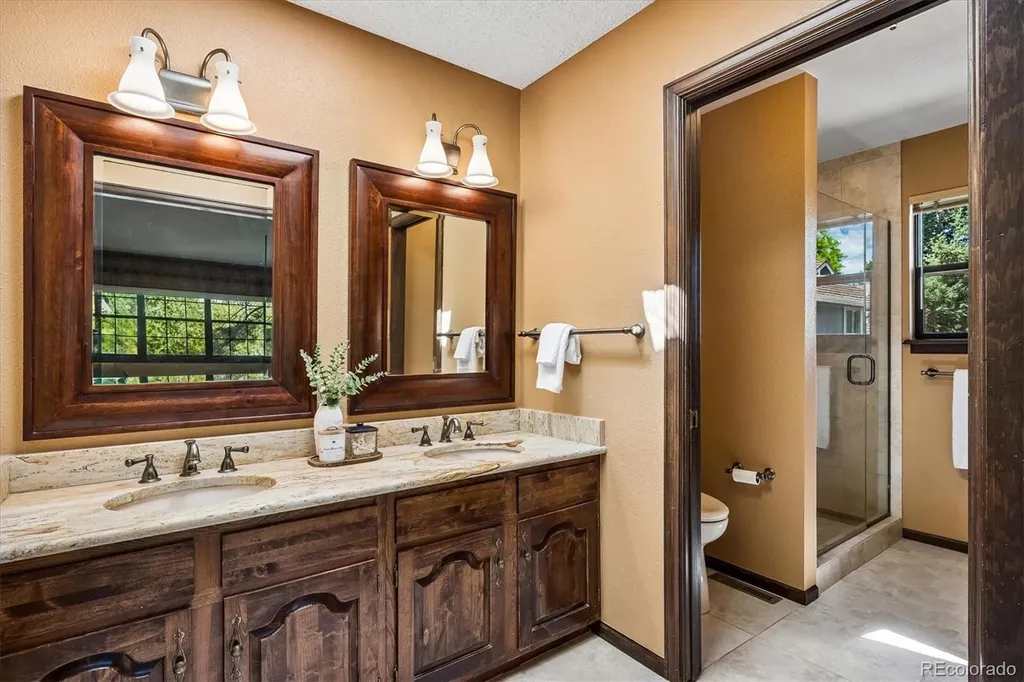 10786 E Crestline Place Englewood CO 80111