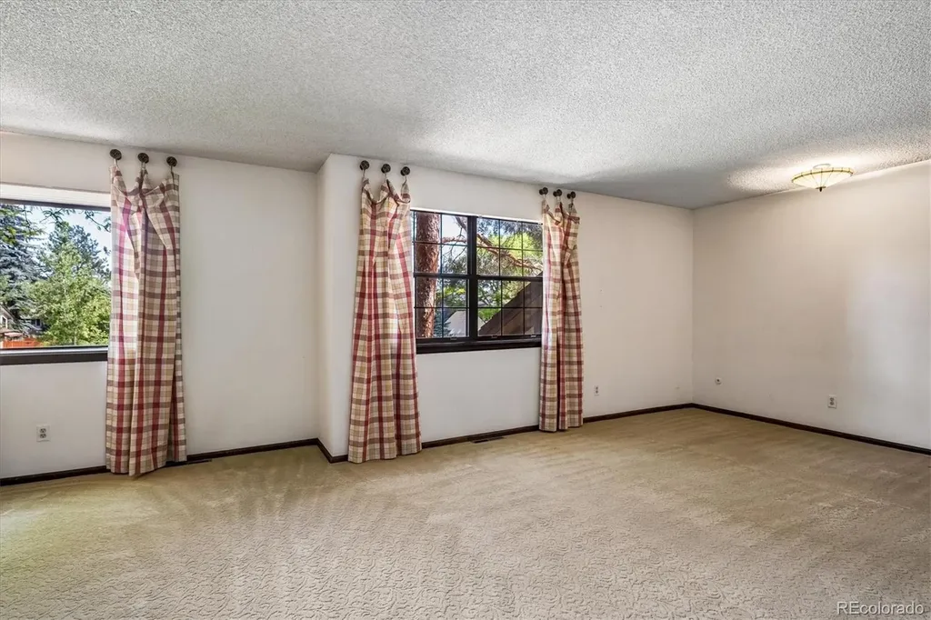 10786 E Crestline Place Englewood CO 80111