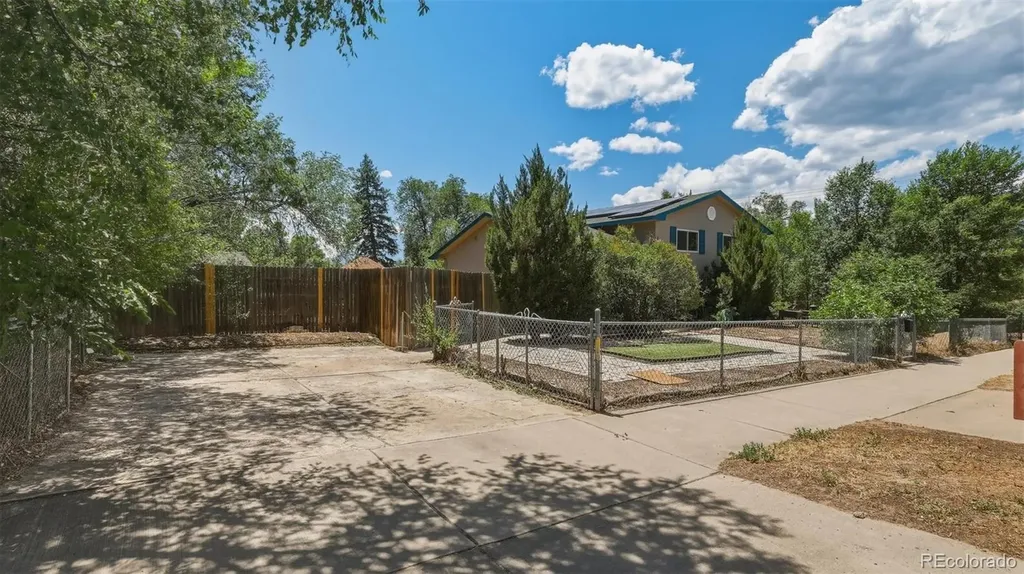 905 E Costilla Street Colorado Springs CO 80903