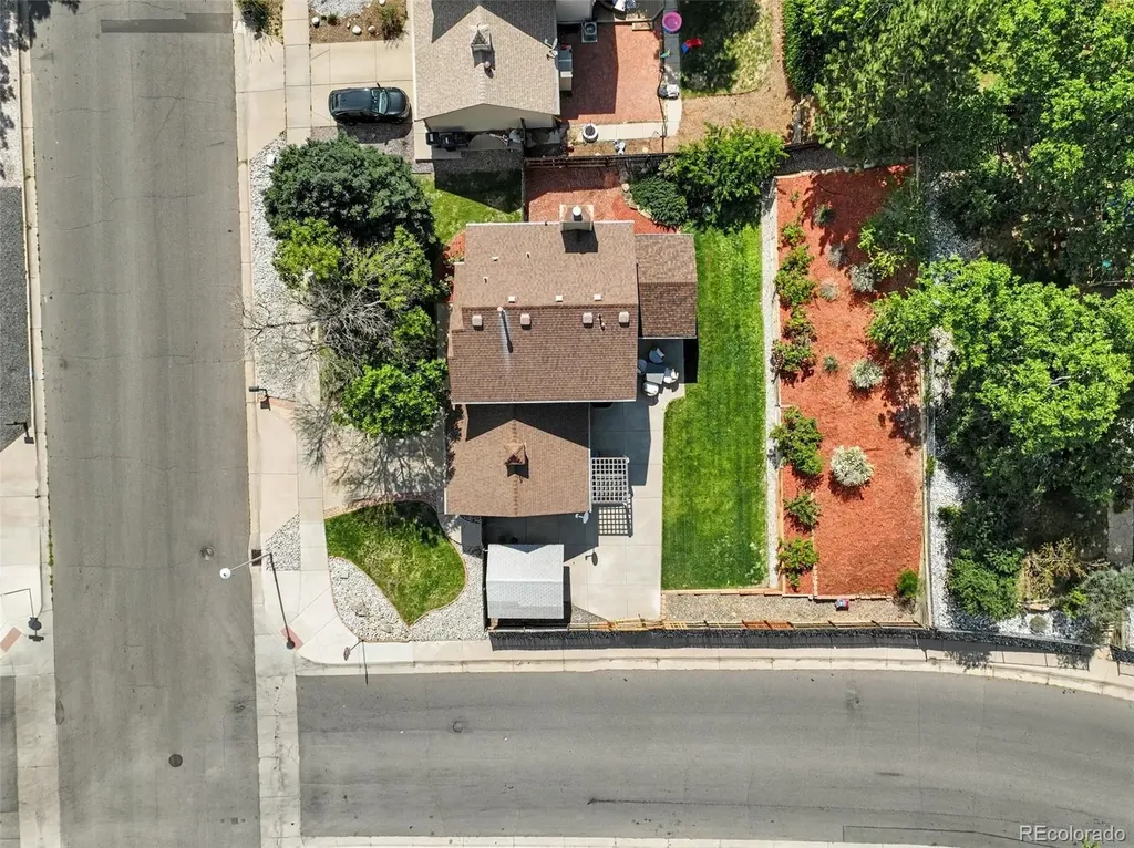 3805 W Union Avenue Denver CO 80236