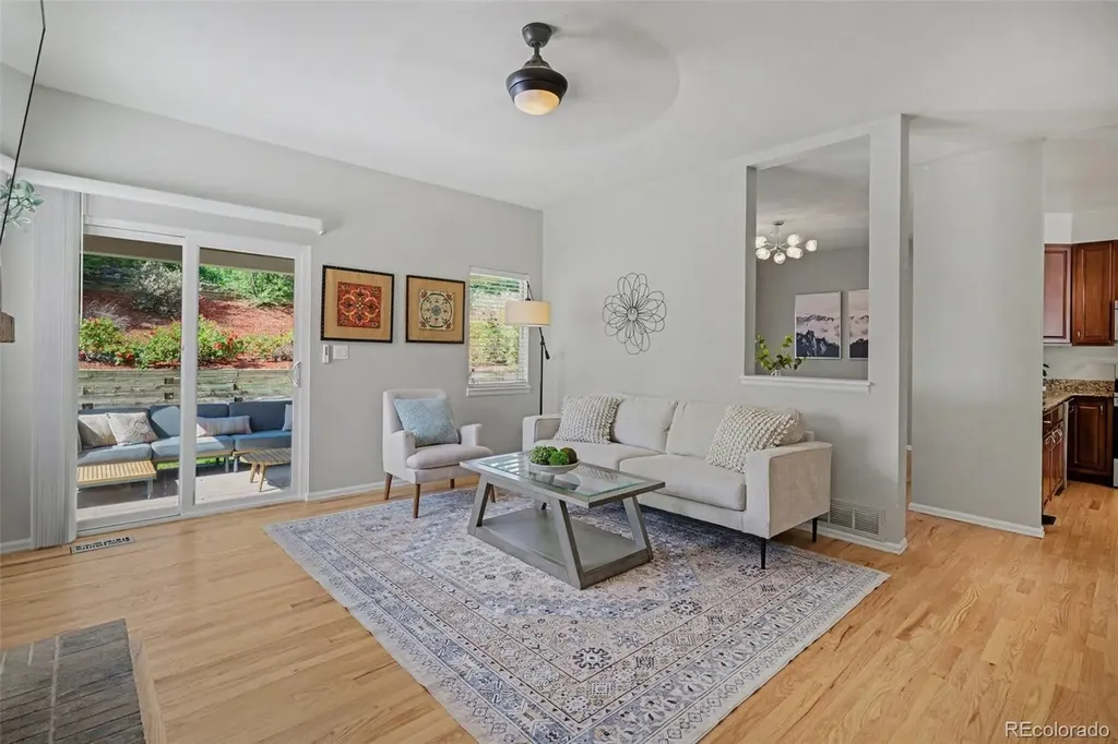 3805 W Union Avenue Denver CO 80236