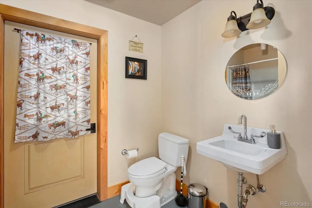 7625 County Road 253 Salida CO 81201