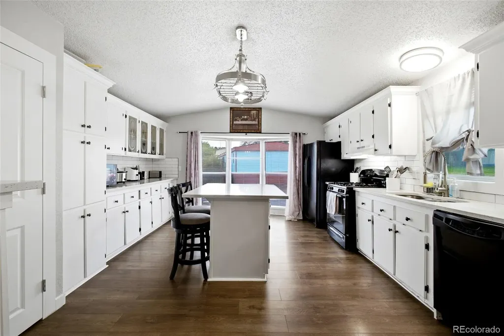 2551 W 92nd Avenue Denver CO 80260