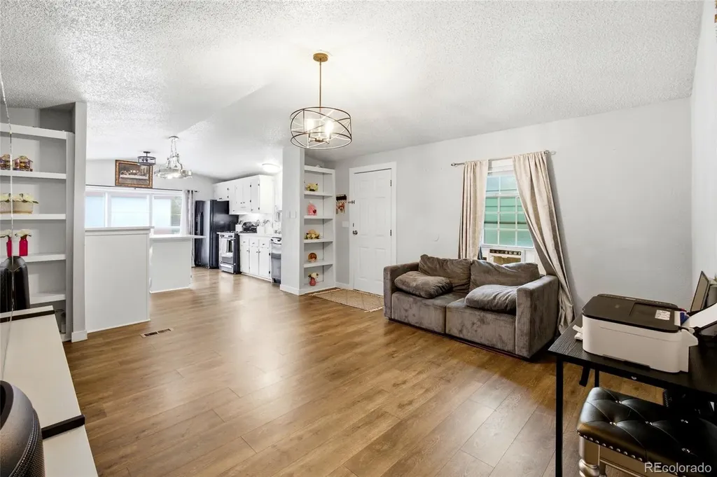 2551 W 92nd Avenue Denver CO 80260