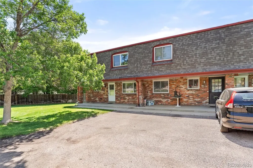 1115 E 10th Avenue Broomfield CO 80020