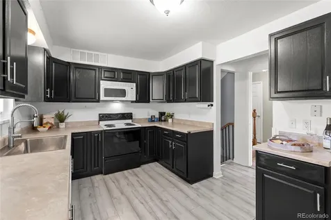 1115 E 10th Avenue Broomfield CO 80020