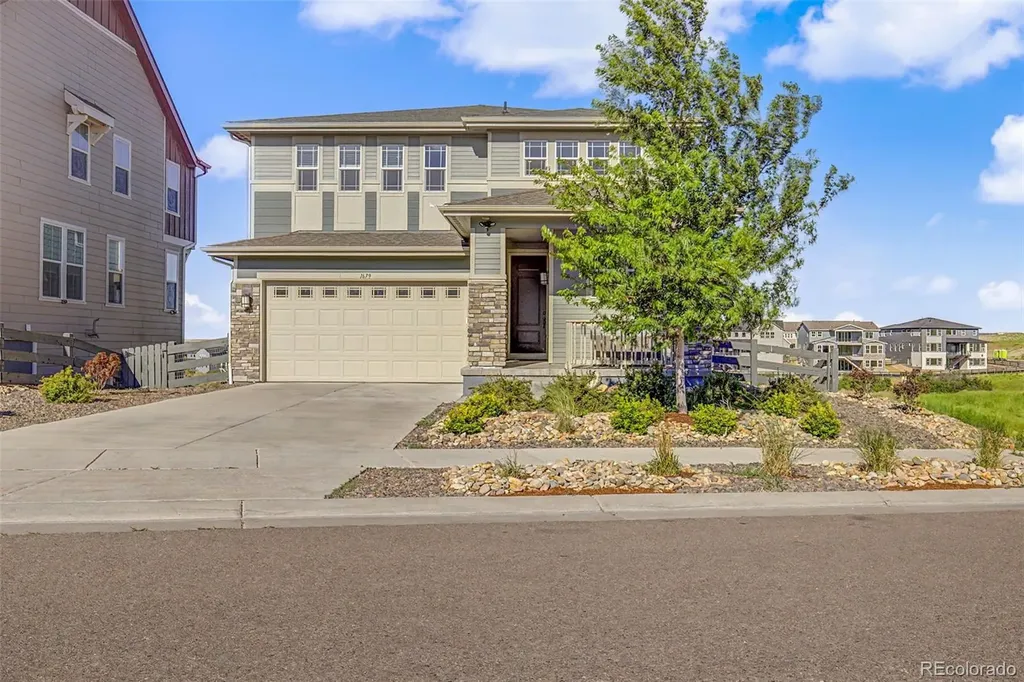 1679 Stable View Drive Castle Rock CO 80108